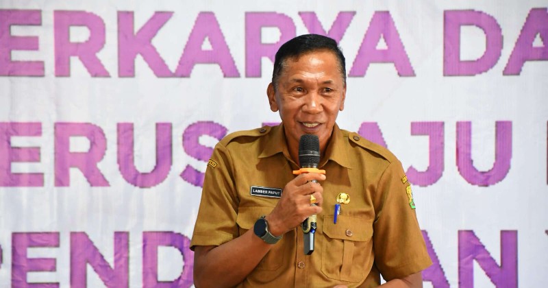 Pemkab Manggarai Instruksikan OPD Gunakan Logo Resmi HUT ke-81 RI dan Kibarkan Bendera Merah Putih