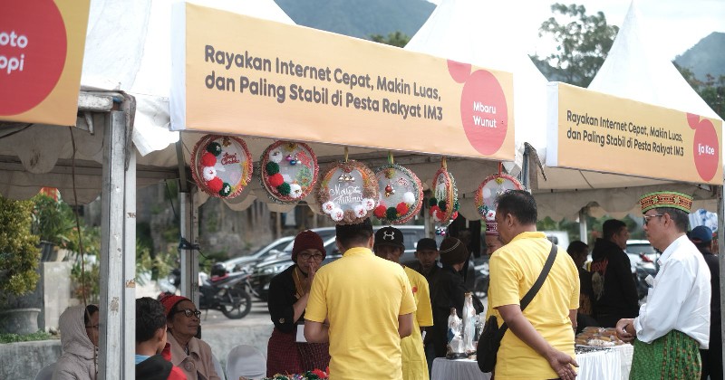 24 Pelaku UMKM di Ruteng Ikut Meriahkan Pesta Rakyat IM3 Indosat